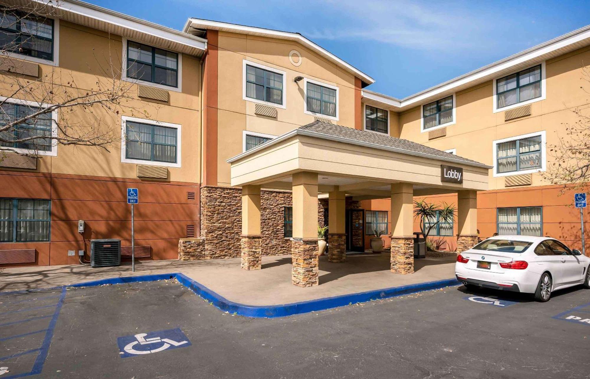 Extended Stay America Suites - Santa Barbara - Calle Real Goleta Екстер'єр фото